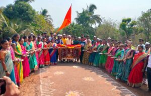 उत्सवात सहभागी झालेल्या देवींची नावे – श्री सोमजाई देवी, वाघजाई देवी, मानाई देवी आणि चंडिकाई देवी – या देवतांच्या जयघोषाने अवघा परिसर भक्तिमय झाला.