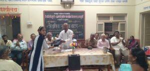 कै.डाॕ.नानासाहेब मयेकर विद्यालय काजुर्ली येथे शैक्षणिक साहित्य व खाऊ वाटप