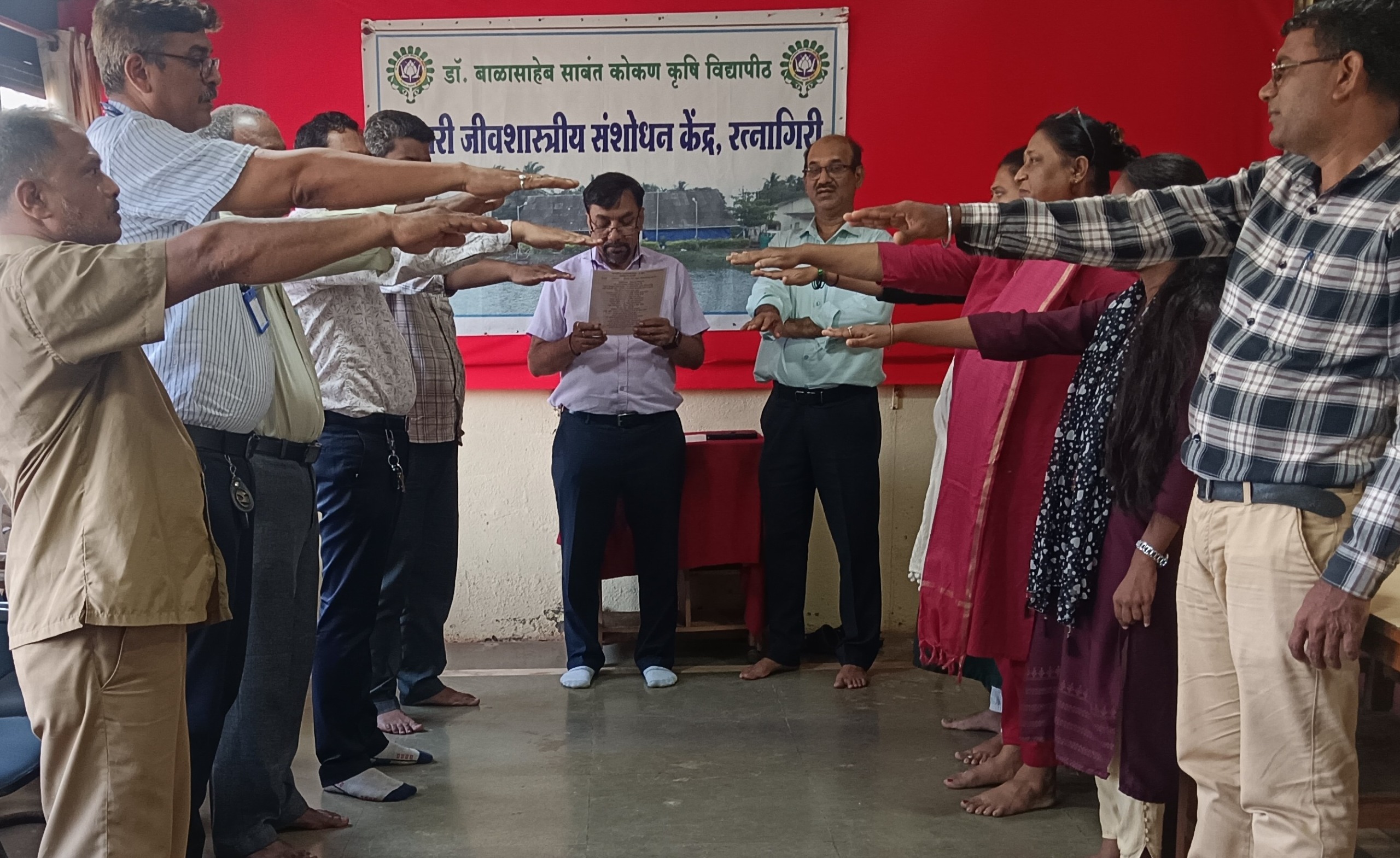 सागरी जीवशास्त्रीय संशोधन केंद्र, झाडगाव, रत्नागिरी येथे                                                                    दहशतवाद व हिंसाचार विरोधी दिवस साजरा 